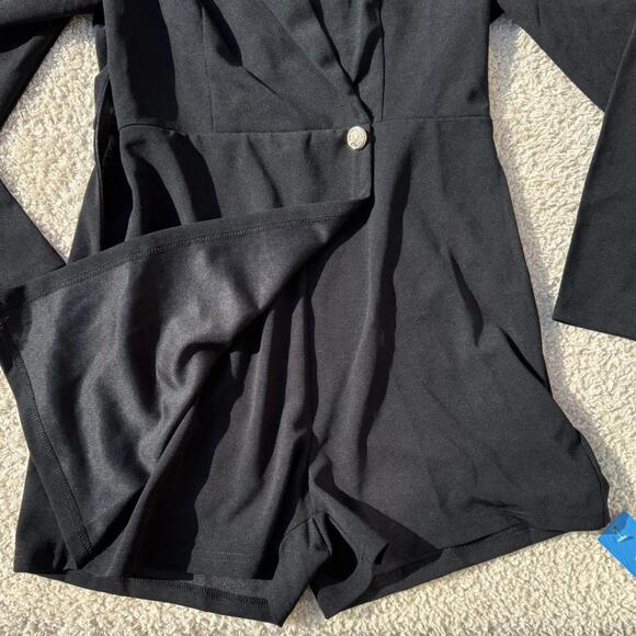 CupShe Black V-Neck Long Sleeve Blazer Romper Size SMALL NWT - Picture 3 of 6